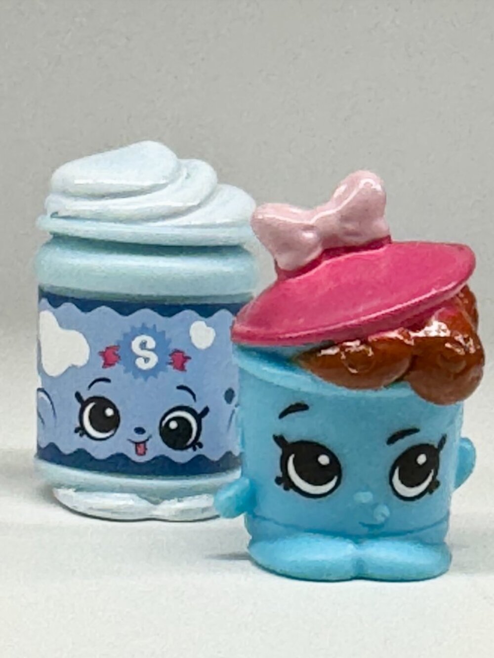 Shopkins Season 9 Wild Style 9-065 Carmen le Crème + 9-040 Cupcake Crumbles